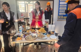 Неделя праздников